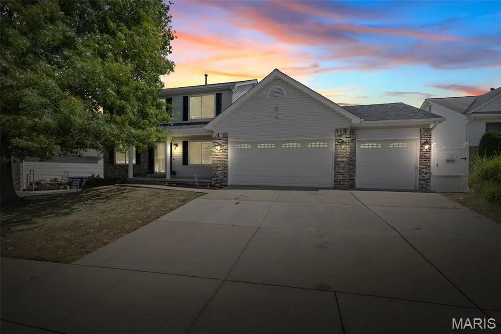 6 Covered Wagon Trail Court, Saint Peters, MO 63376 - Image #1