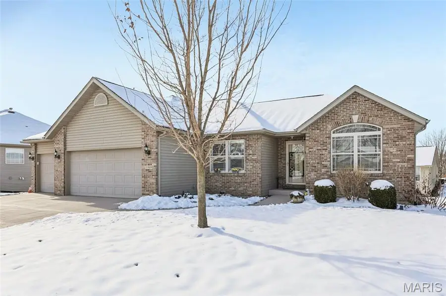1869 Robins Mill Court, Maryville, IL 62062 - Image #3