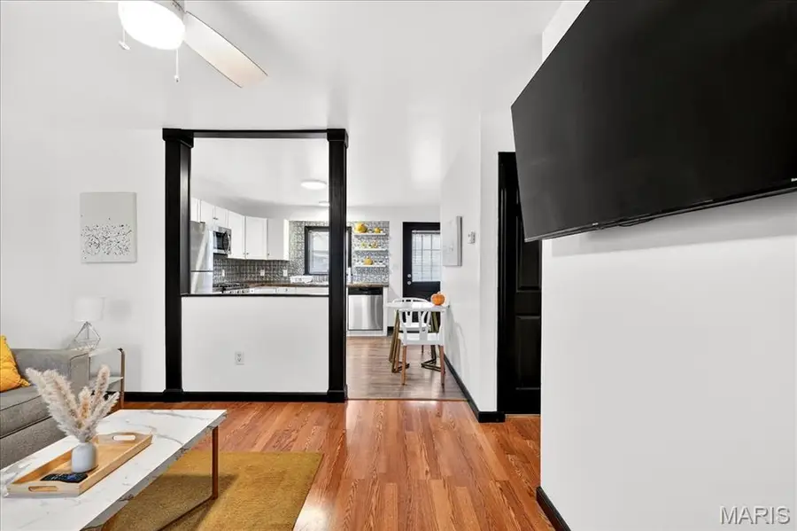 4695 Primm Street, Saint Louis, MO 63116 - Image #3