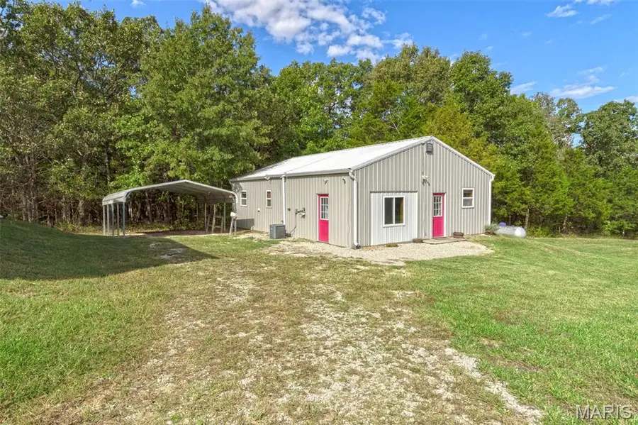 33945 Holiday Hills Road, Richland, MO 65556 - Image #3