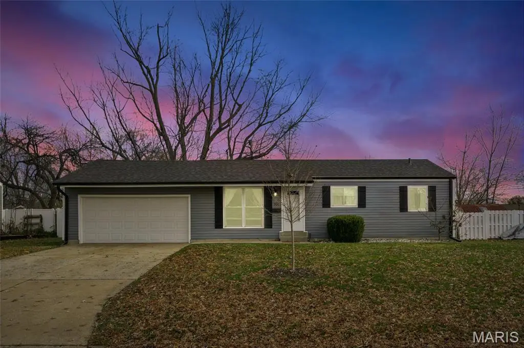 906 Love Drive, Ofallon, MO 63366 - Image #1