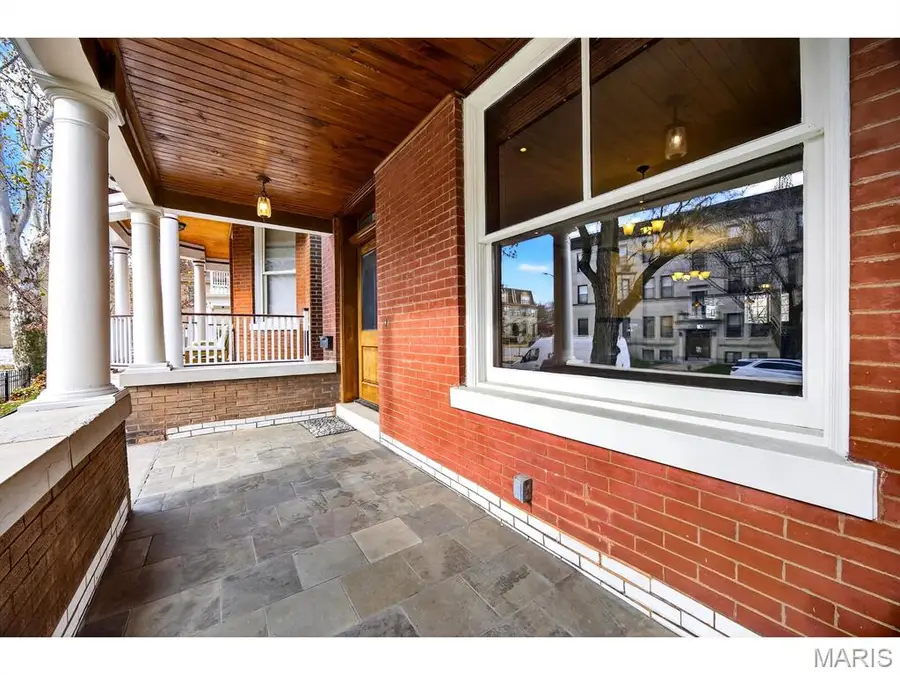 4257 Maryland Avenue, Saint Louis, MO 63108 - Image #3