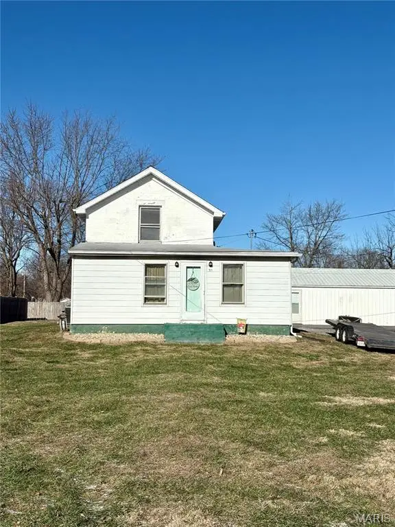 713 E Warren Street, Bunker Hill, IL 62014 - Image #2