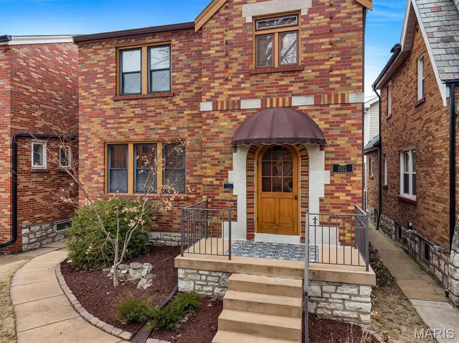 6515 Devonshire Avenue, Saint Louis, MO 63109 - #3