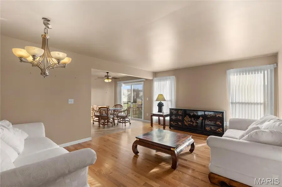 443 Angelique Place, Saint Charles, MO 63303 - Image #3