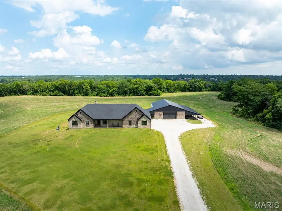 27650 Iowa Road, Perry, MO 63462 - Image #3