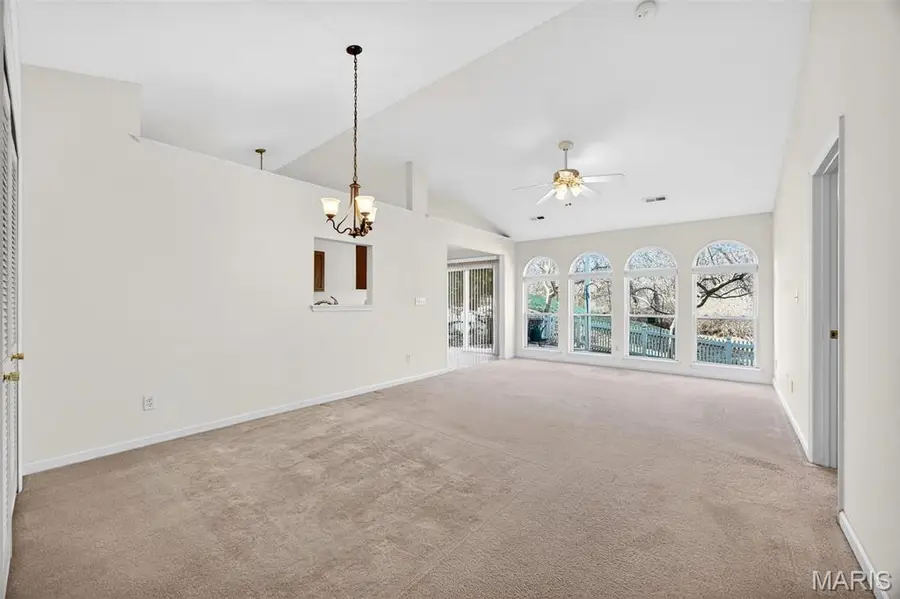 933 Blumhoff Road, Wentzville, MO 63385 - Image #3