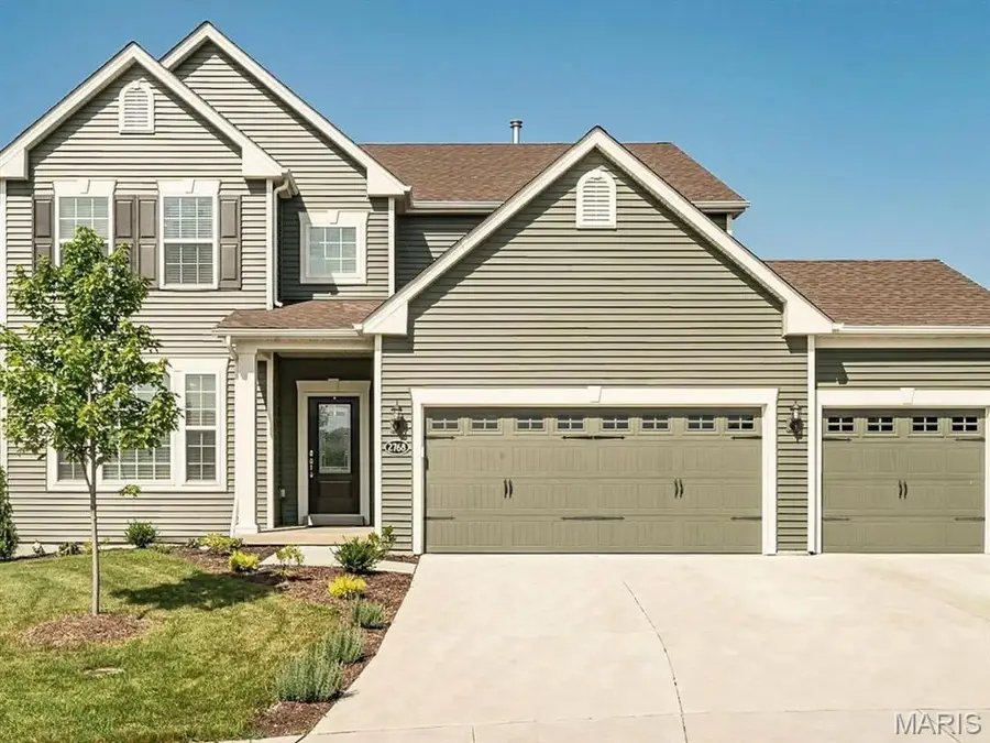 2768 Brook Hill Lane, Saint Charles, MO 63303 - Image #2