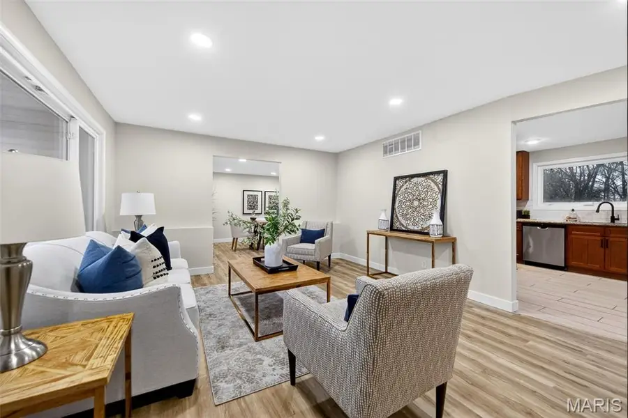 3208 High Ridge Heights, High Ridge, MO 63049 - Image #2