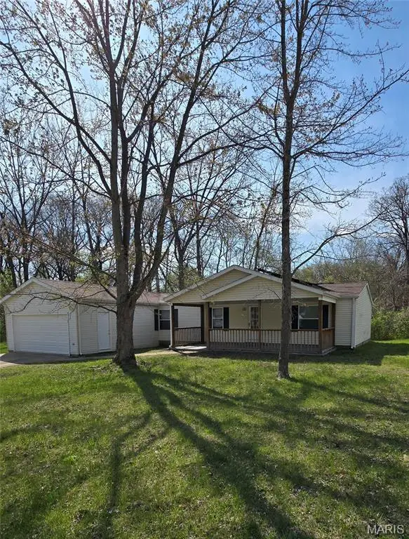 27 Brown Drive, Fairview Heights, IL 62208 - #2