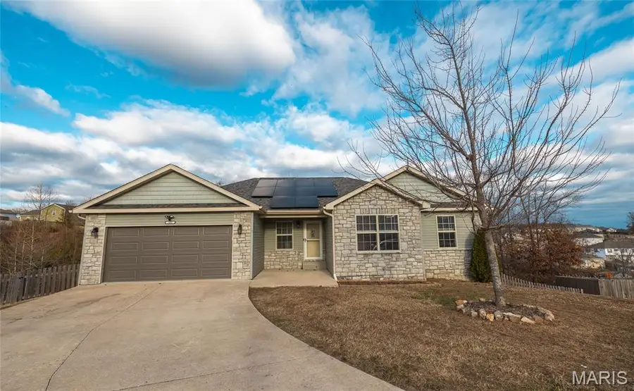 105 Iron Court, Saint Robert, MO 65584 - Image #2