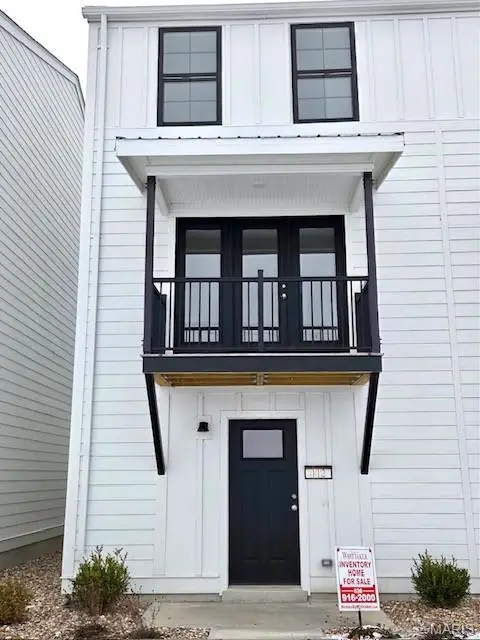 112 Canal Cottage Alley, St Charles, MO 63301