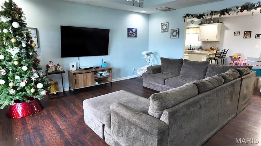 231 Zeigenbein Road, Saint Robert, MO 65584 - Image #3