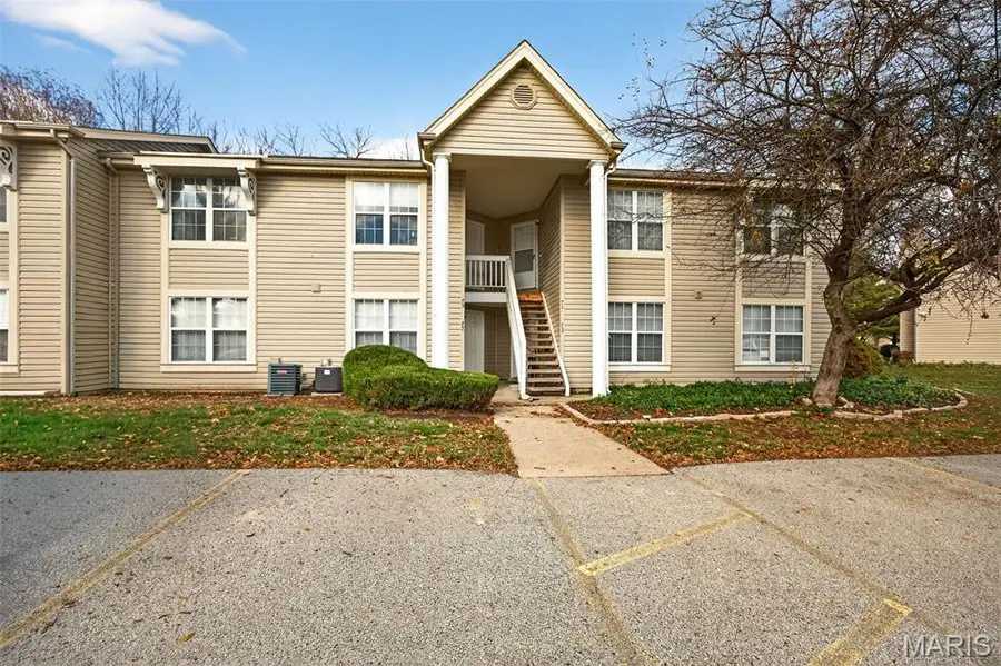 75 Sugar Glen Court #7, Saint Peters, MO 63376 - Image #2