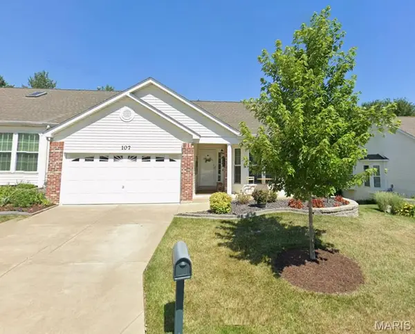107 Twelve Oaks Drive #1D, St Peters, MO 63376