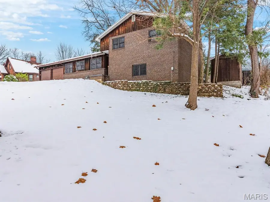 226 S 9th Street, East Alton, IL 62024 - Image #3