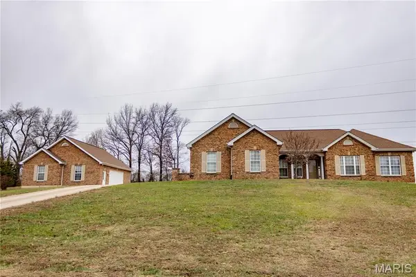 181 Brandi Lynn Drive, Foristell, MO 63348