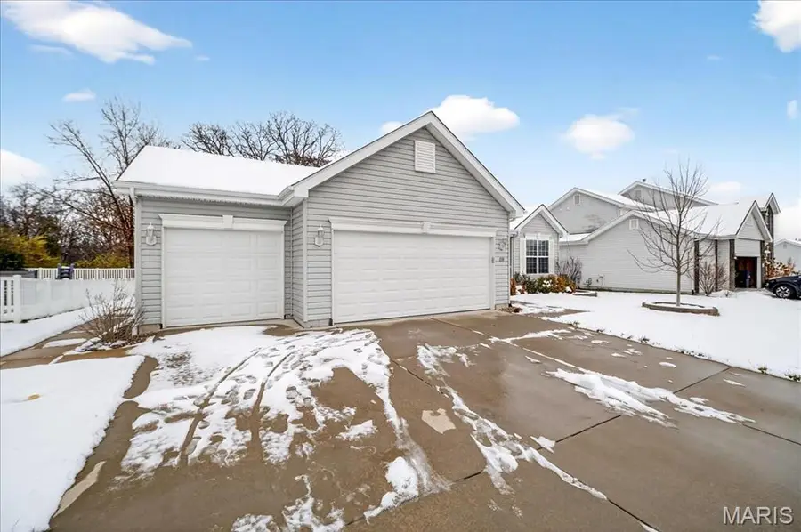 1331 Woodgrove Park Drive, Ofallon, MO 63366 - Image #2