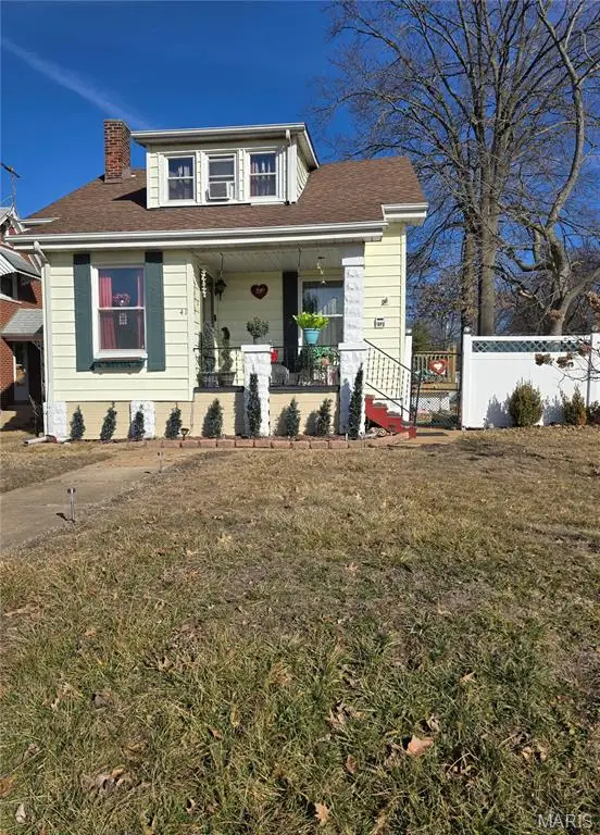 41 N 32nd Street, Belleville, IL 62226