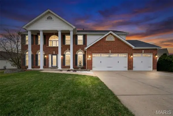 412 Scenic Drive, St Peters, MO 63376