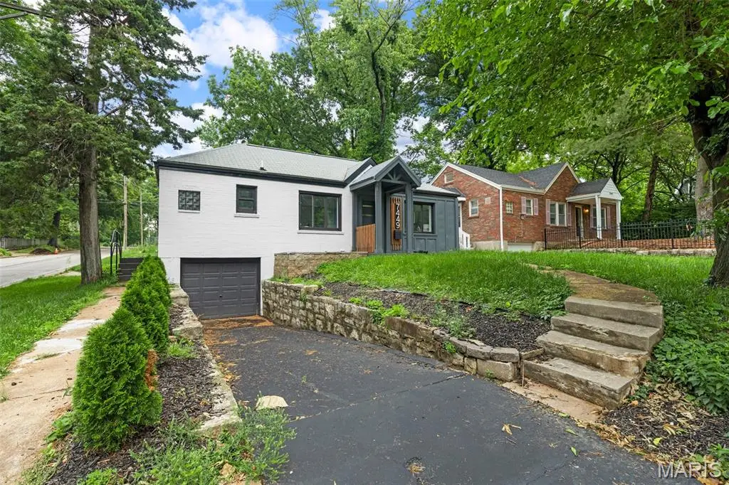 7449 Wayne Avenue, Saint Louis, MO 63130 - Image #1
