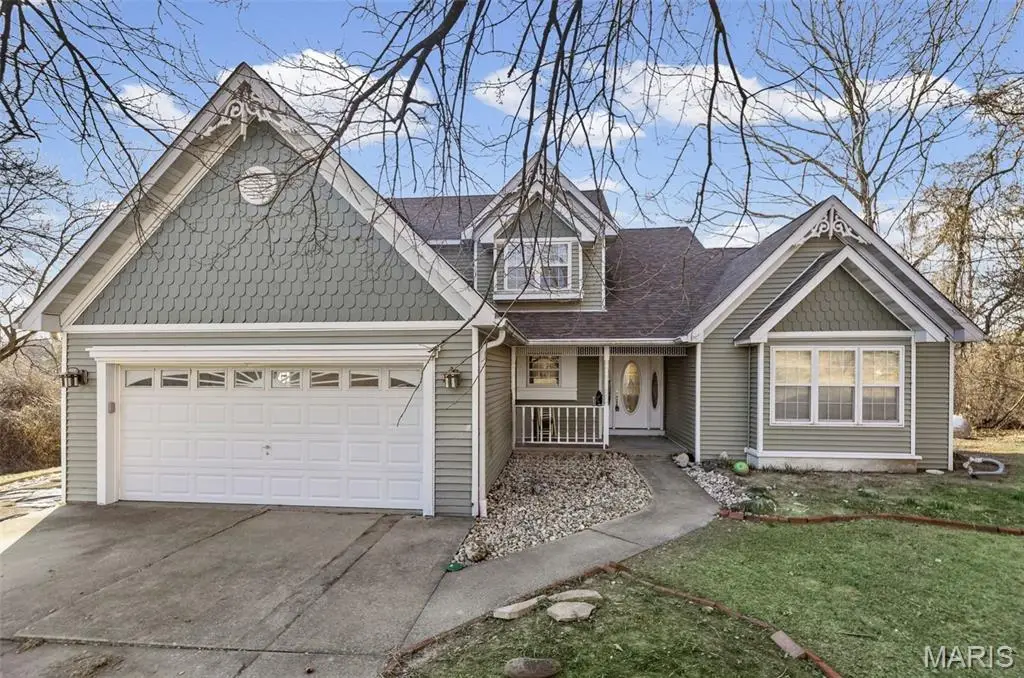 6111 Tara Lane, Collinsville, IL 62234 - #1