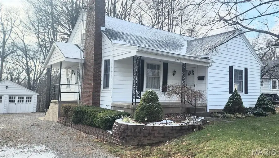 1228 Opdyke Street, Chester, IL 62233 - Image #3