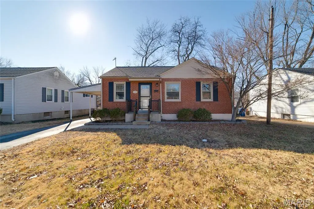 1185 Saint Matthew Drive, Florissant, MO 63031 - Image #1