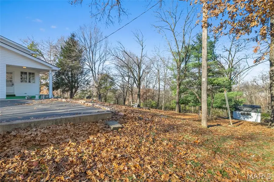 7761 Becker Road, Saint Louis, MO 63129 - Image #3