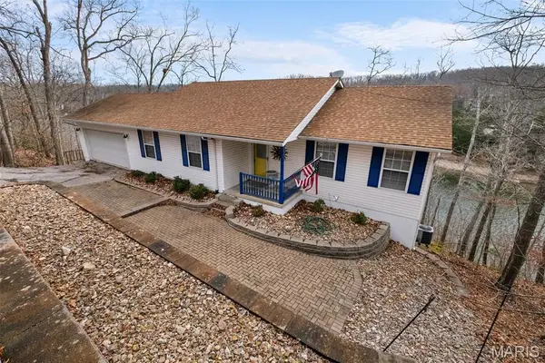 1355 S Lake Sherwood Drive, Marthasville, MO 63357