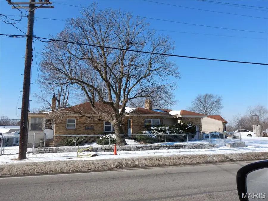 2555 Telegraph Road, Saint Louis, MO 63125 - Image #3