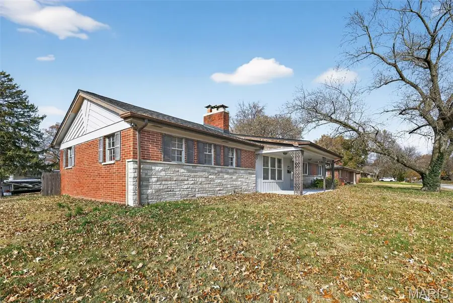 101 Sheffield Drive, Belleville, IL 62223 - Image #2