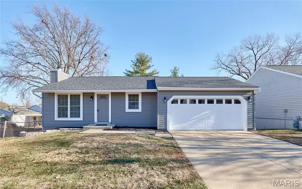 1708 Lynncove Lane, St Charles, MO 63303