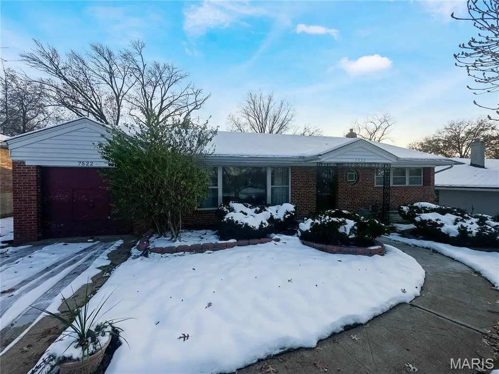 7522 Amherst Avenue, University City, MO 63130 - Image #1