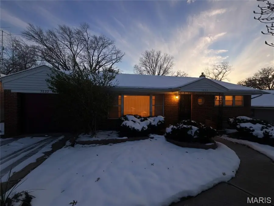 7522 Amherst Avenue, University City, MO 63130 - Image #2