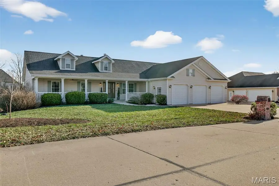 490 Oak Field Court, Washington, MO 63090 - Image #2
