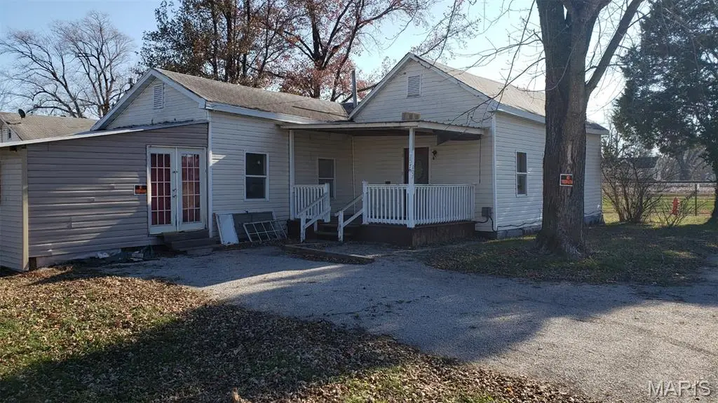 207 NW Main Street, Cuba, MO 65453 - Image #1