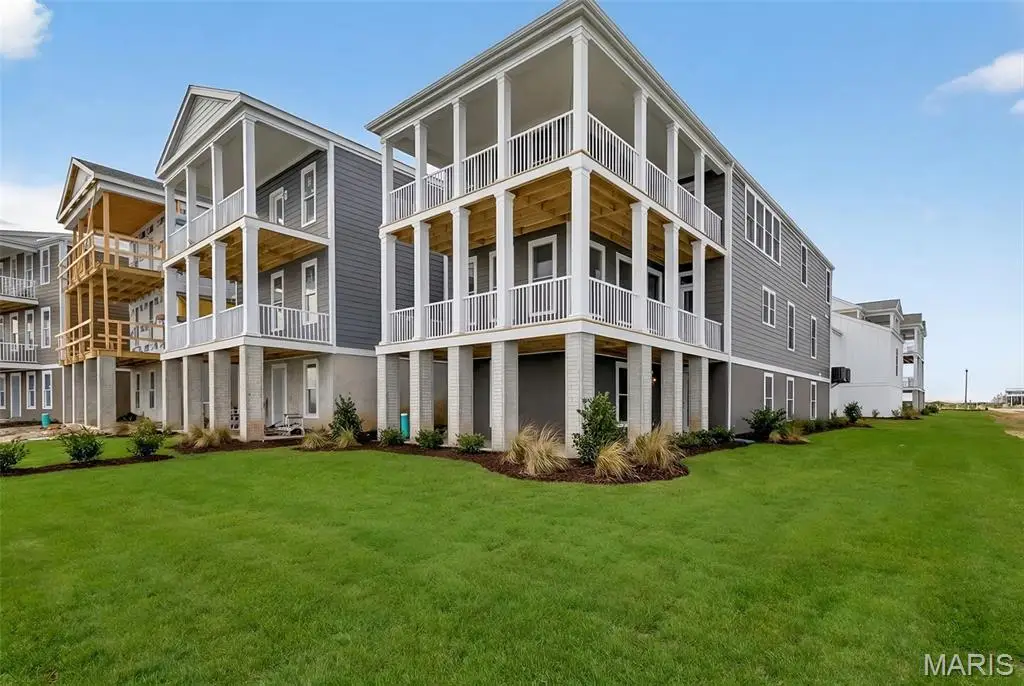 210 Marais Temps Clair Way, Saint Charles, MO 63301 - Image #1