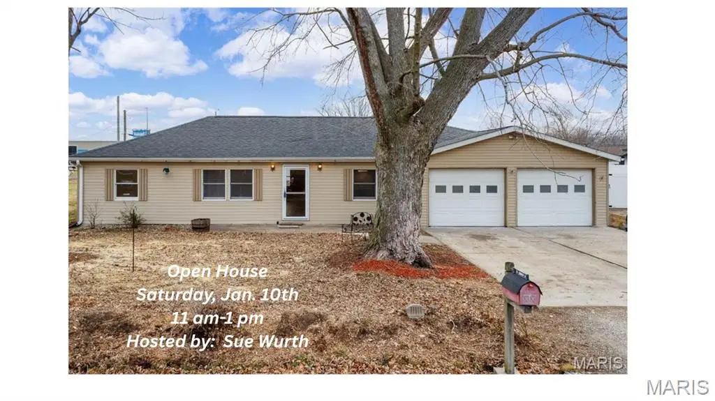 54 Lincoln Lane, Highland, IL 62249 - Image #1