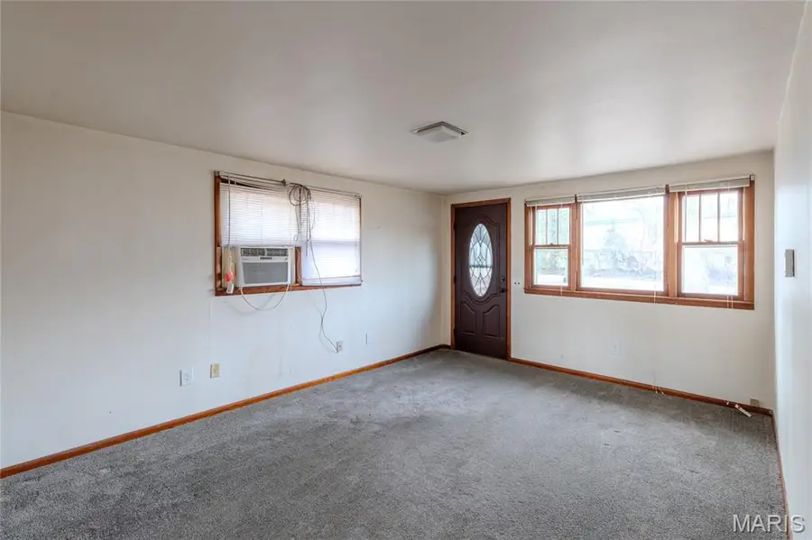 922 Oak Lane Drive, Rolla, MO 65401 - Image #2