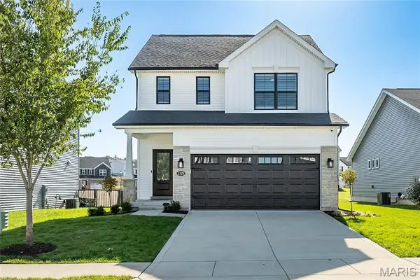 2373 Windswept Farms Drive, Eureka, MO 63025