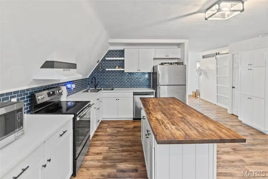 741 E Lake Drive, Edwardsville, IL 62025 - #3