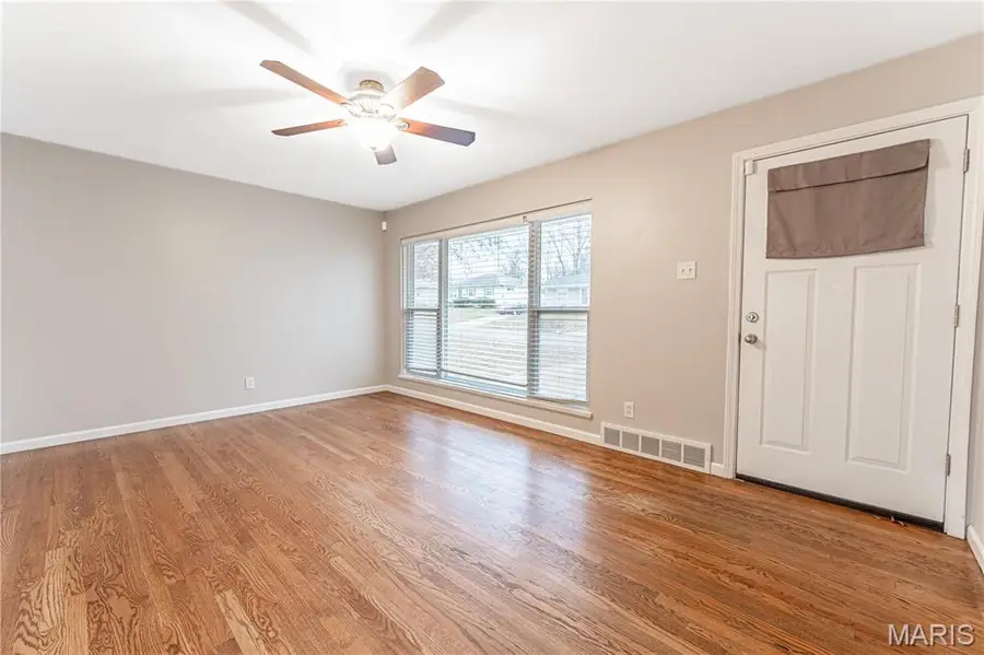 173 Floralea Place, Saint Louis, MO 63127 - Image #3