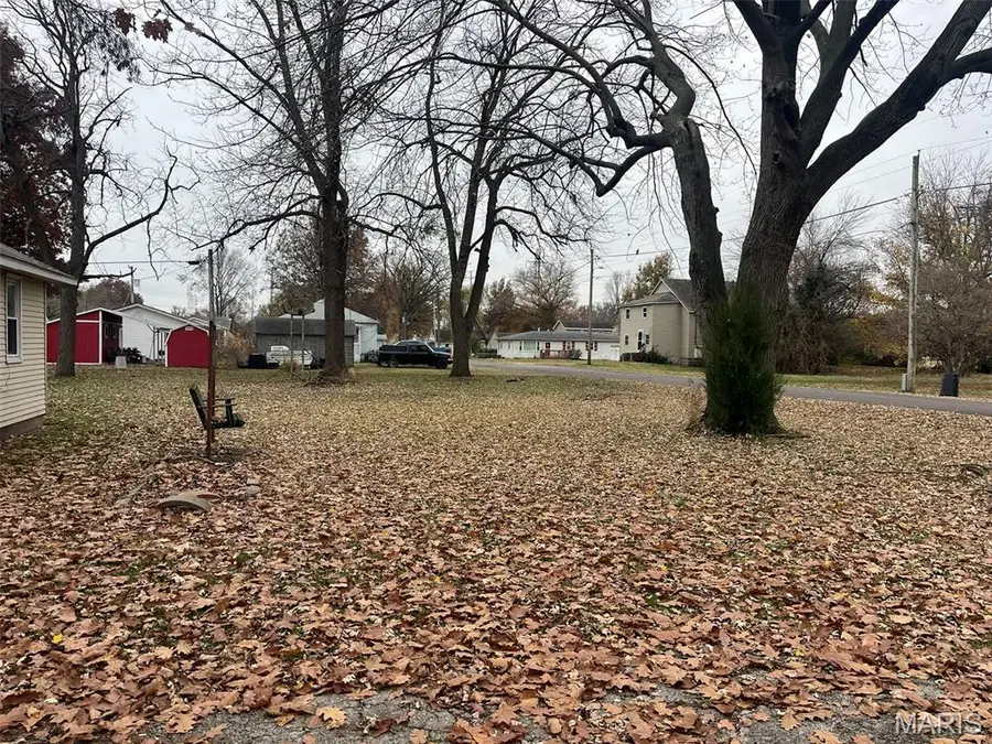 102 E 4th Street, Hartford, IL 62048 - Image #3