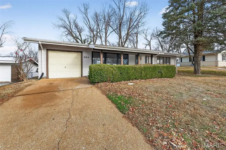 3135 Durwood Drive, Florissant, MO 63033 - Image #2