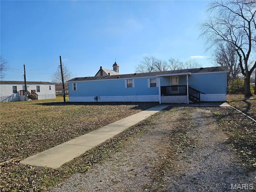 702 E Feifer, Sparta, IL 62286 - Image #2