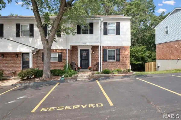 1478 Durango Court, Fenton, MO 63026