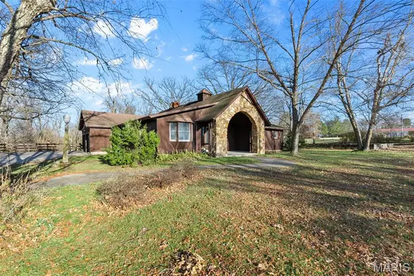 2071 Pcr 806, Perryville, MO 63775