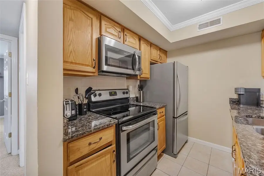 425 S Geyer Road #G, Kirkwood, MO 63122 - Image #3
