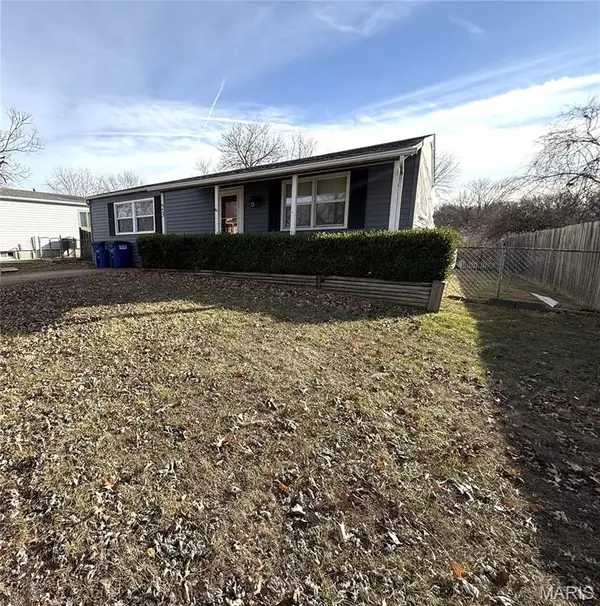 23 Wild Deer Lane, St Peters, MO 63376